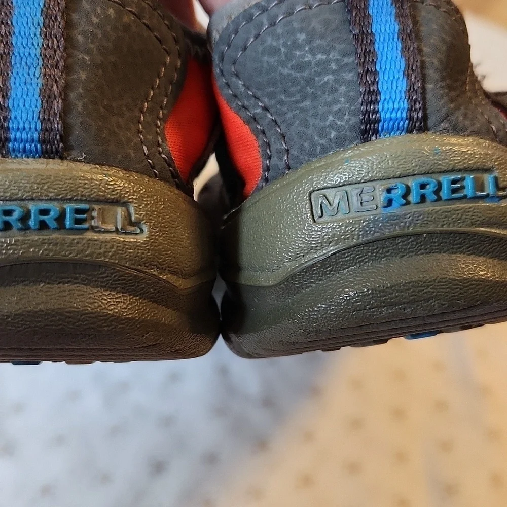 Merrell Hydro leather upper water hiking sandals sz 13 boys